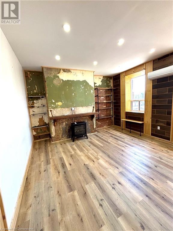 7 Foundry Street Unit# 11, Dundas, Ontario  L9H 1T9 - Photo 3 - 40728177