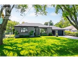 56 OAKLEY Court, Ancaster, Ontario