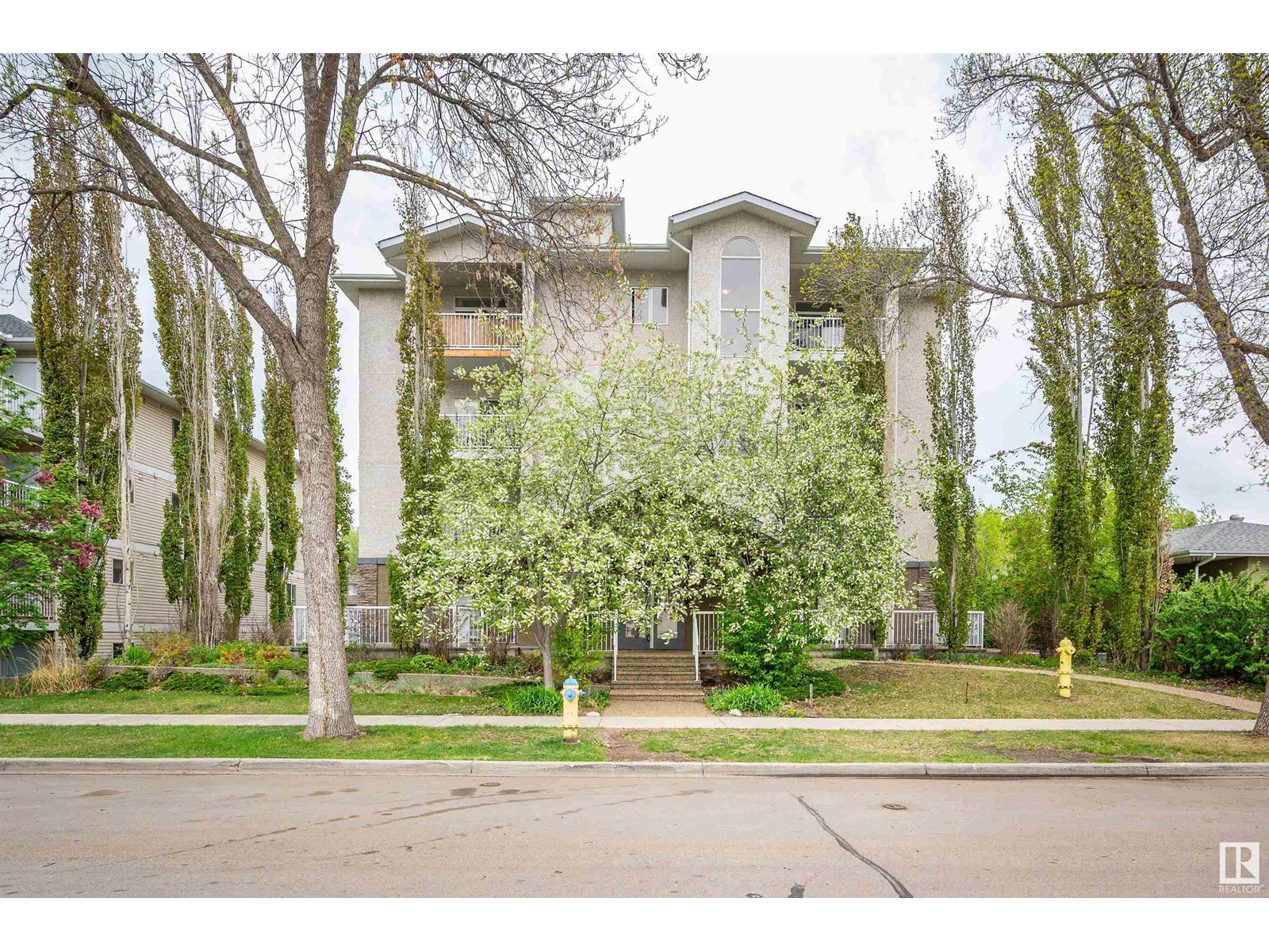 #204 10524 77 AV NW, edmonton, Alberta