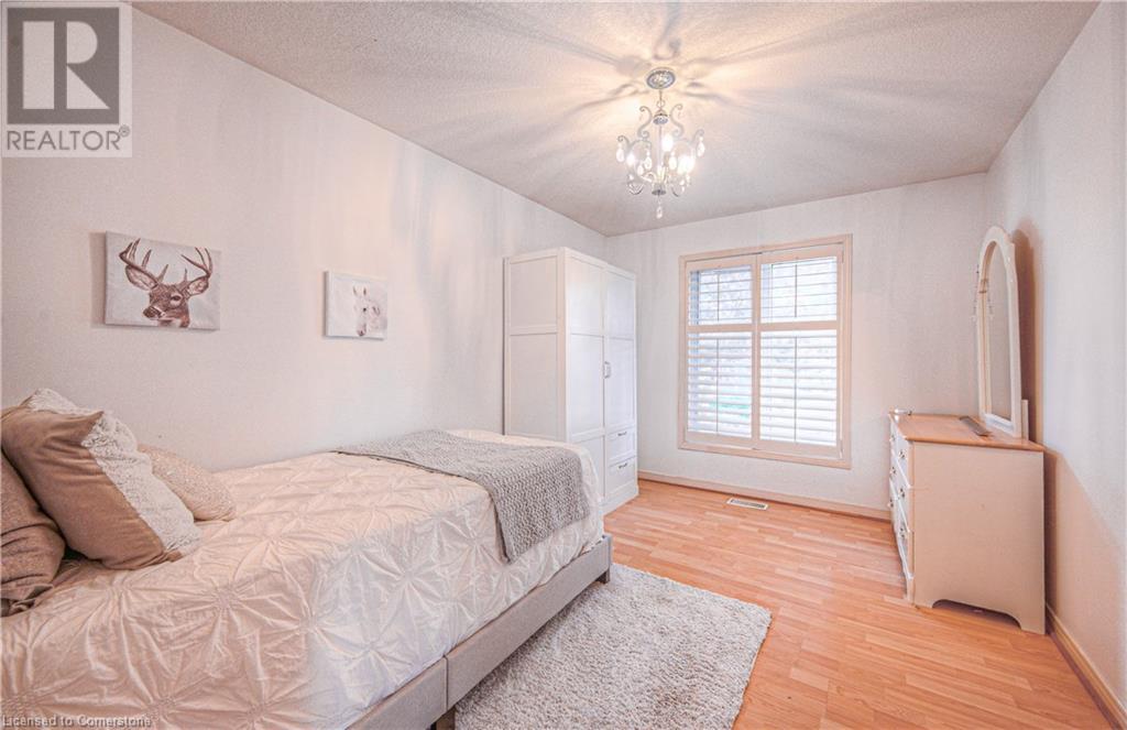 210 Misty Court, Kitchener, Ontario  N2B 3V4 - Photo 34 - 40727526