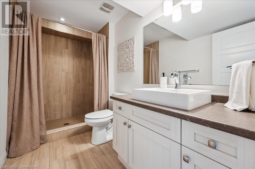 605 Montpellier Drive Unit# B, Waterloo, Ontario  N2T 2Z4 - Photo 33 - 40721707