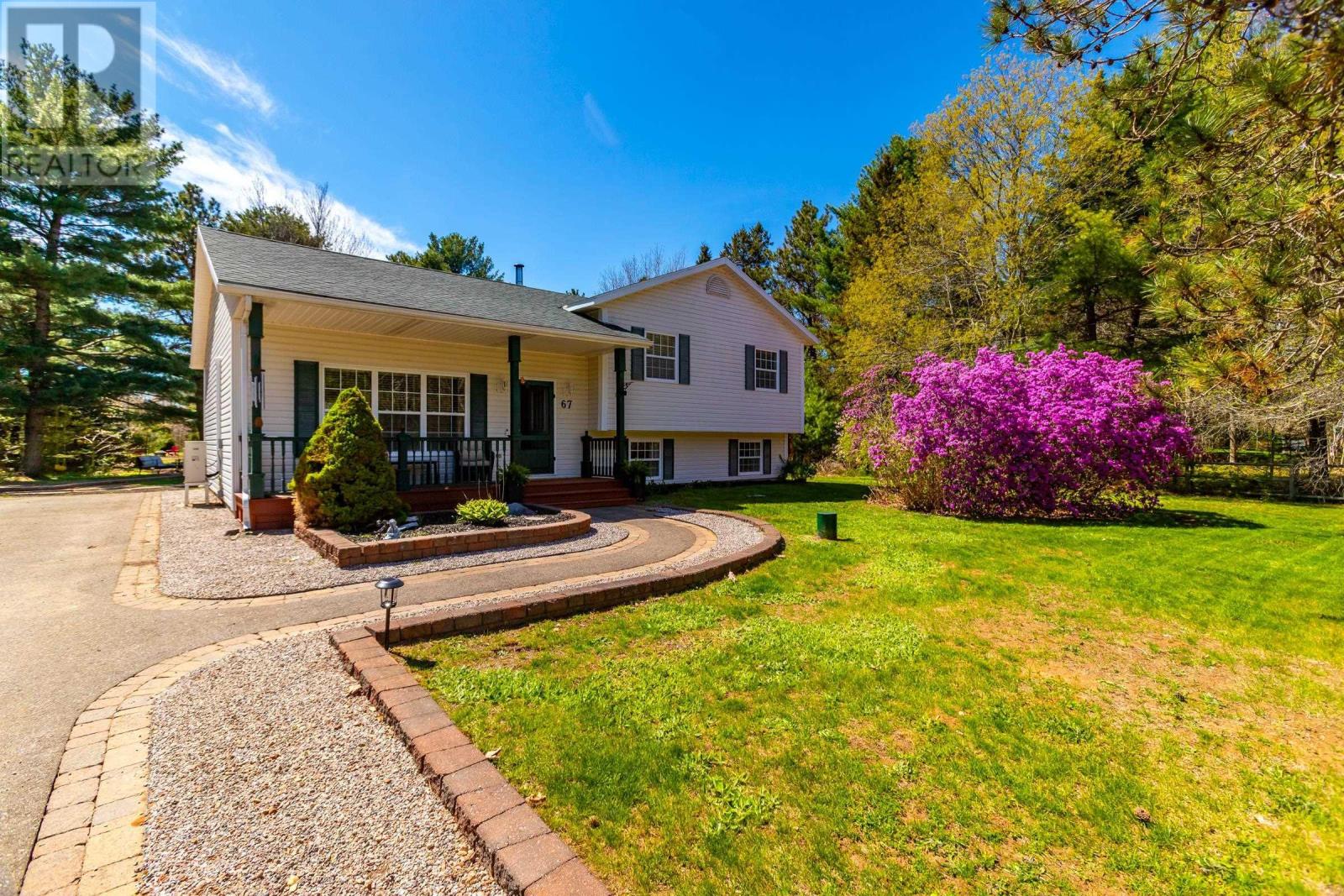 Property at 67 Alexander Campbell Street image 2