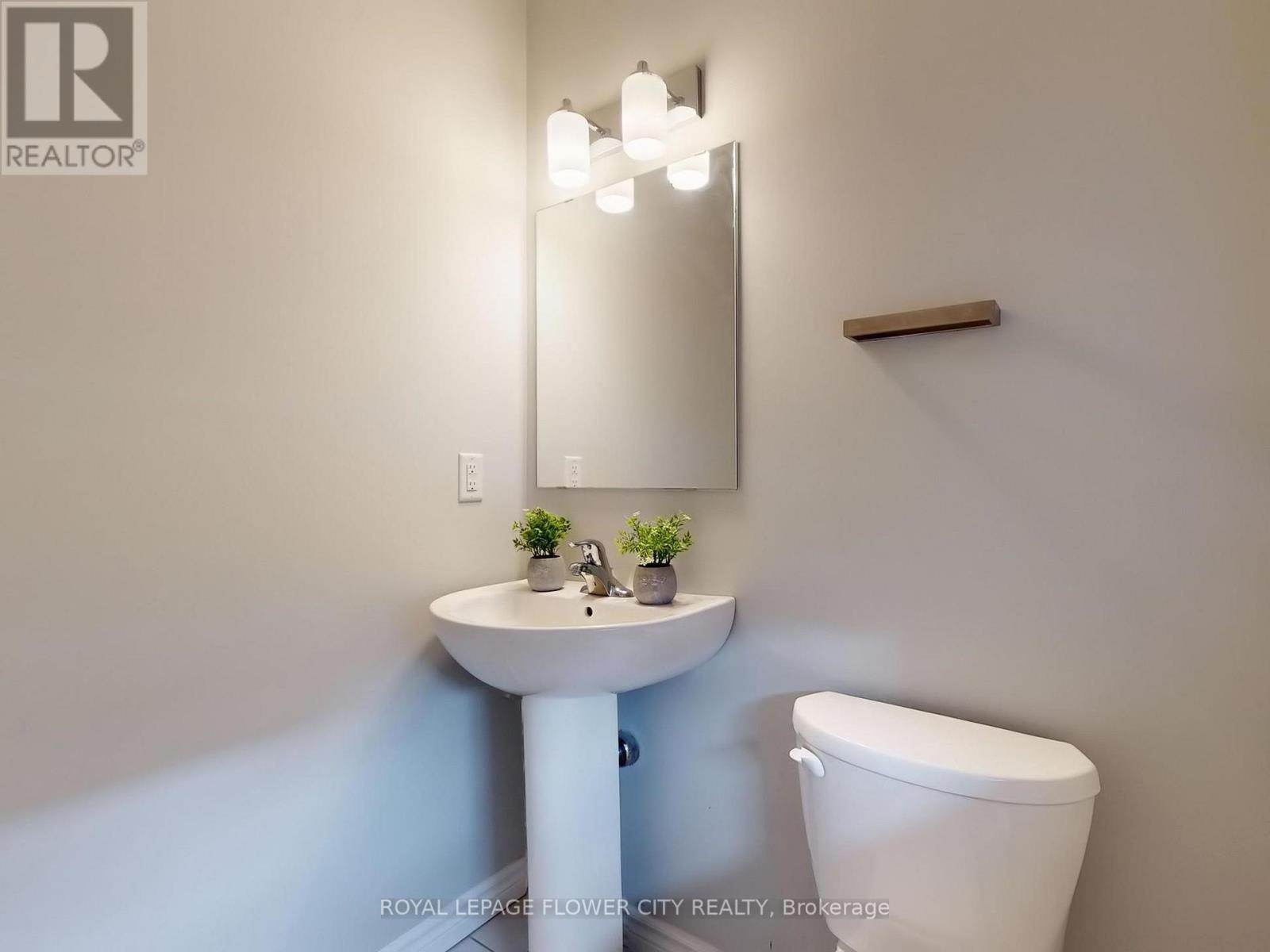 11 - 22 Gleason Crescent, Kitchener, Ontario  N2M 0B7 - Photo 20 - X12138825