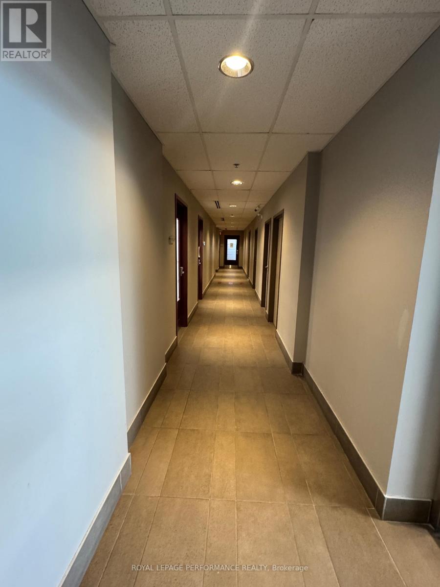 301 - 4473 Innes Road, Ottawa, Ontario  K4A 1A7 - Photo 18 - X12113342