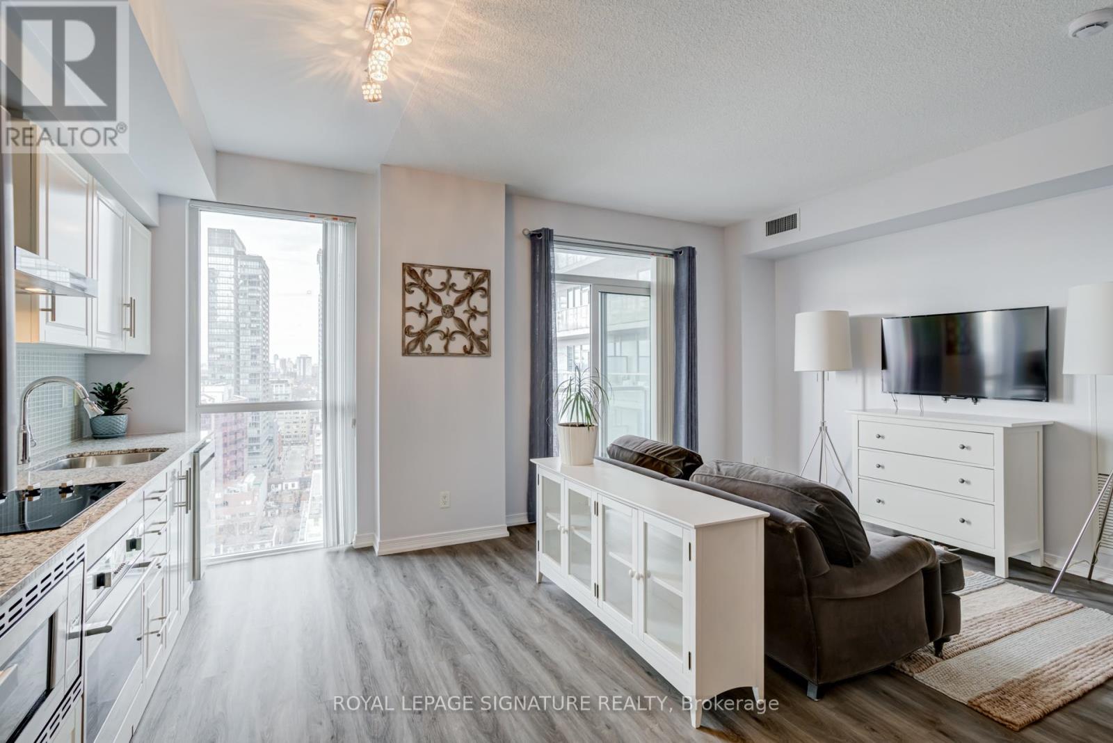 2108 - 352 Front Street W, Toronto, Ontario  M5V 0K3 - Photo 6 - C12058917