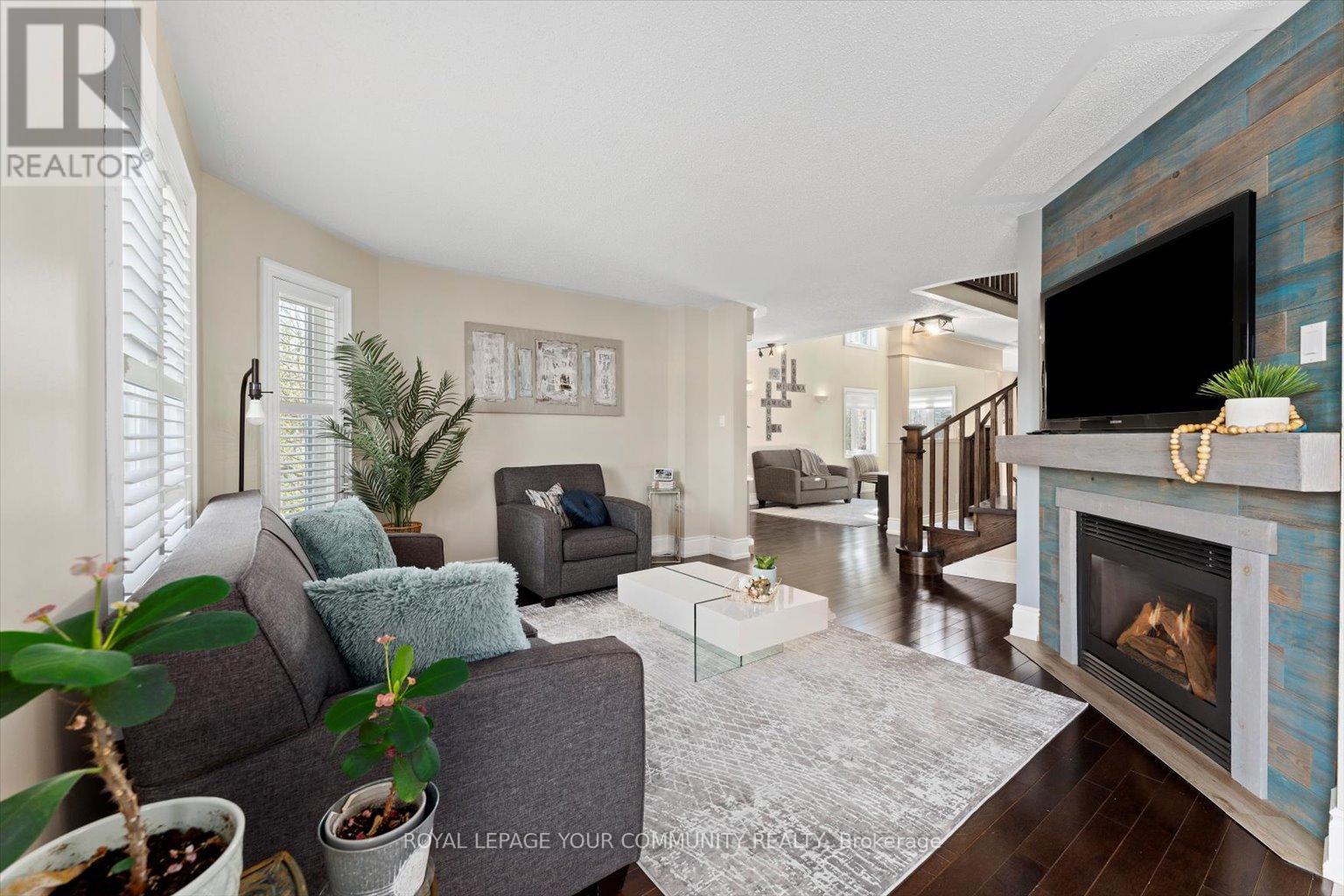 13 Sunkist Valley Road, Caledon, Ontario  L7E 1S9 - Photo 12 - W12136429