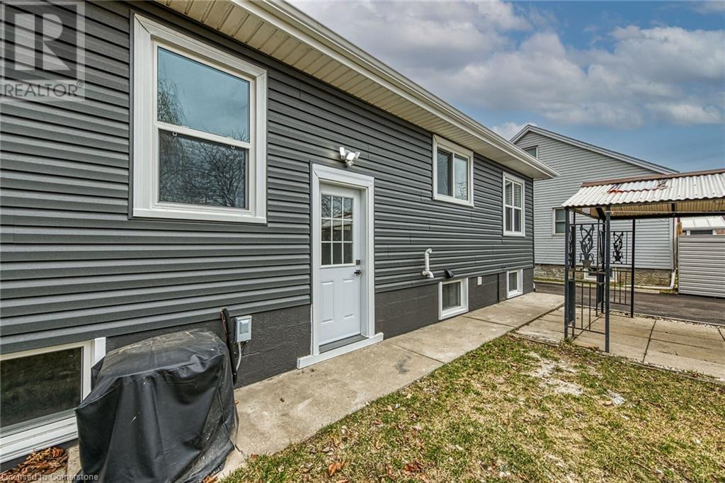 346 Pottruff Road N, Hamilton, Ontario  L8H 2M4 - Photo 39 - 40711974