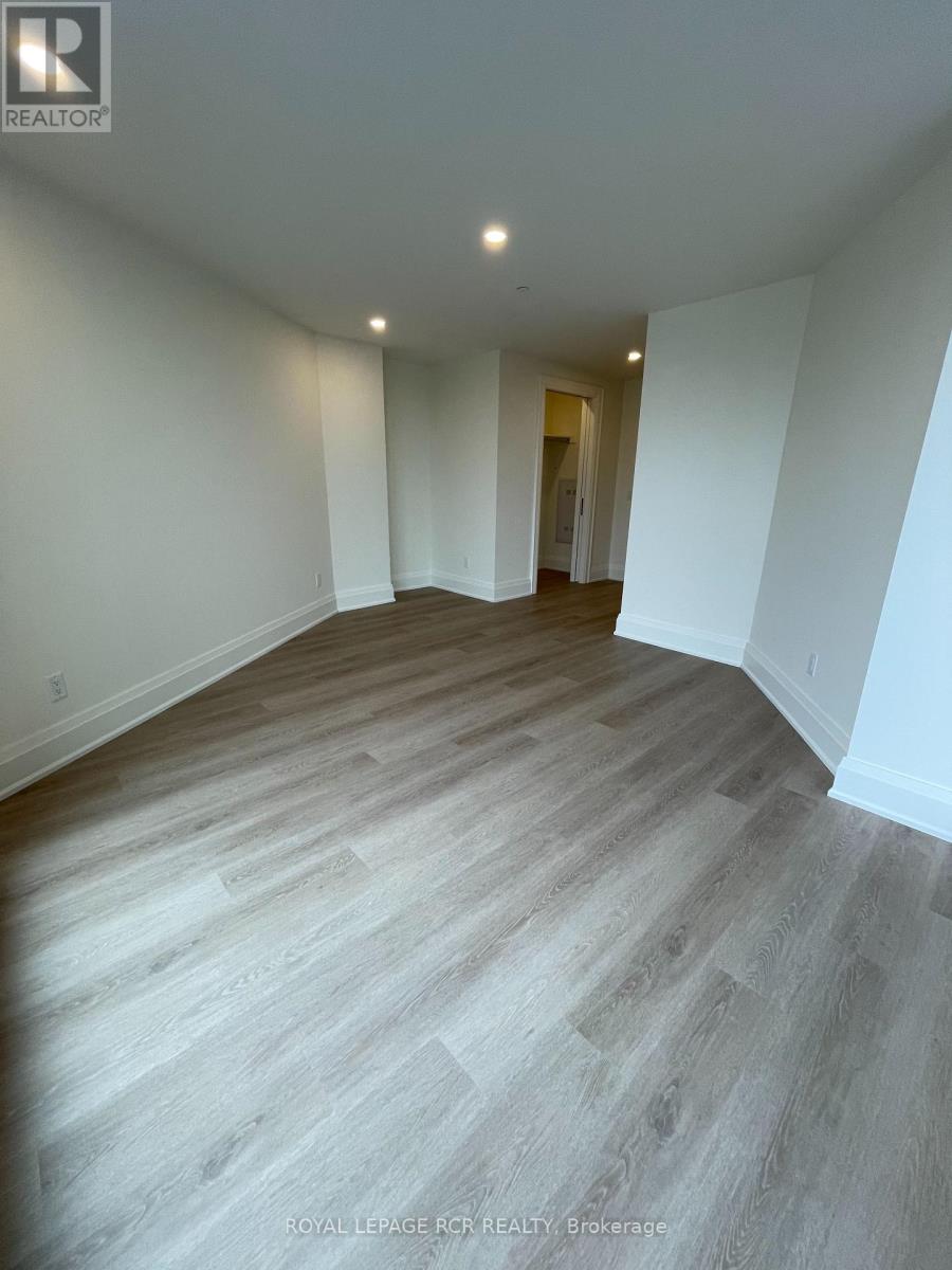 6523 Wellington Rd 7 Road, Centre Wellington, Ontario  N0B 1S0 - Photo 10 - X12146991