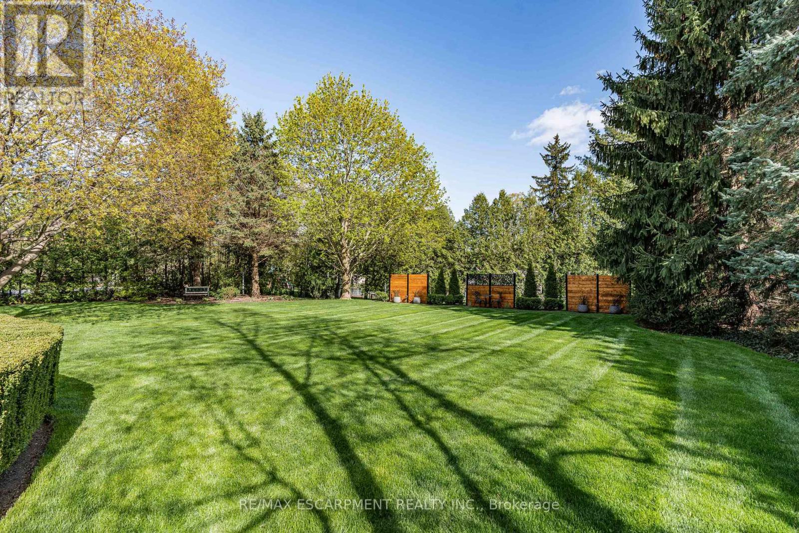 12 Elderberry Lane, Hamilton, Ontario  L0R 1H2 - Photo 40 - X12138391