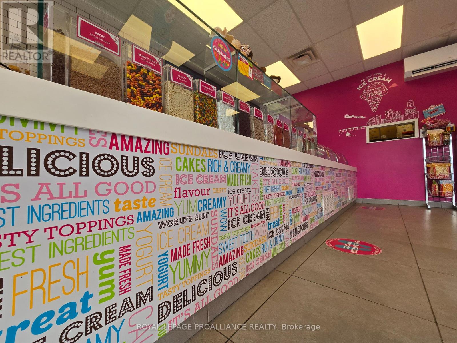 305 North Front Street, Belleville, Ontario  K8P 3C3 - Photo 12 - X12147551