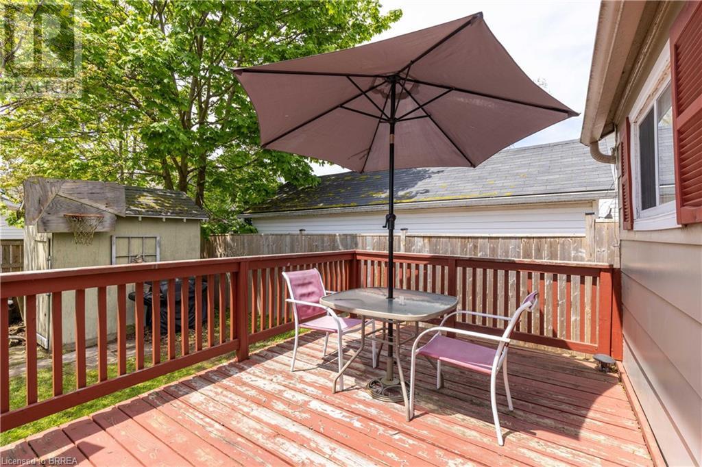 117 Cambridge Road E, Crystal Beach, Ontario  L0S 1B0 - Photo 5 - 40728297