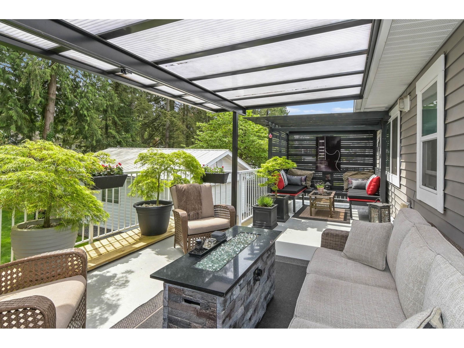 20460 42a Avenue, Langley, British Columbia  V3A 3B7 - Photo 10 - R3002162