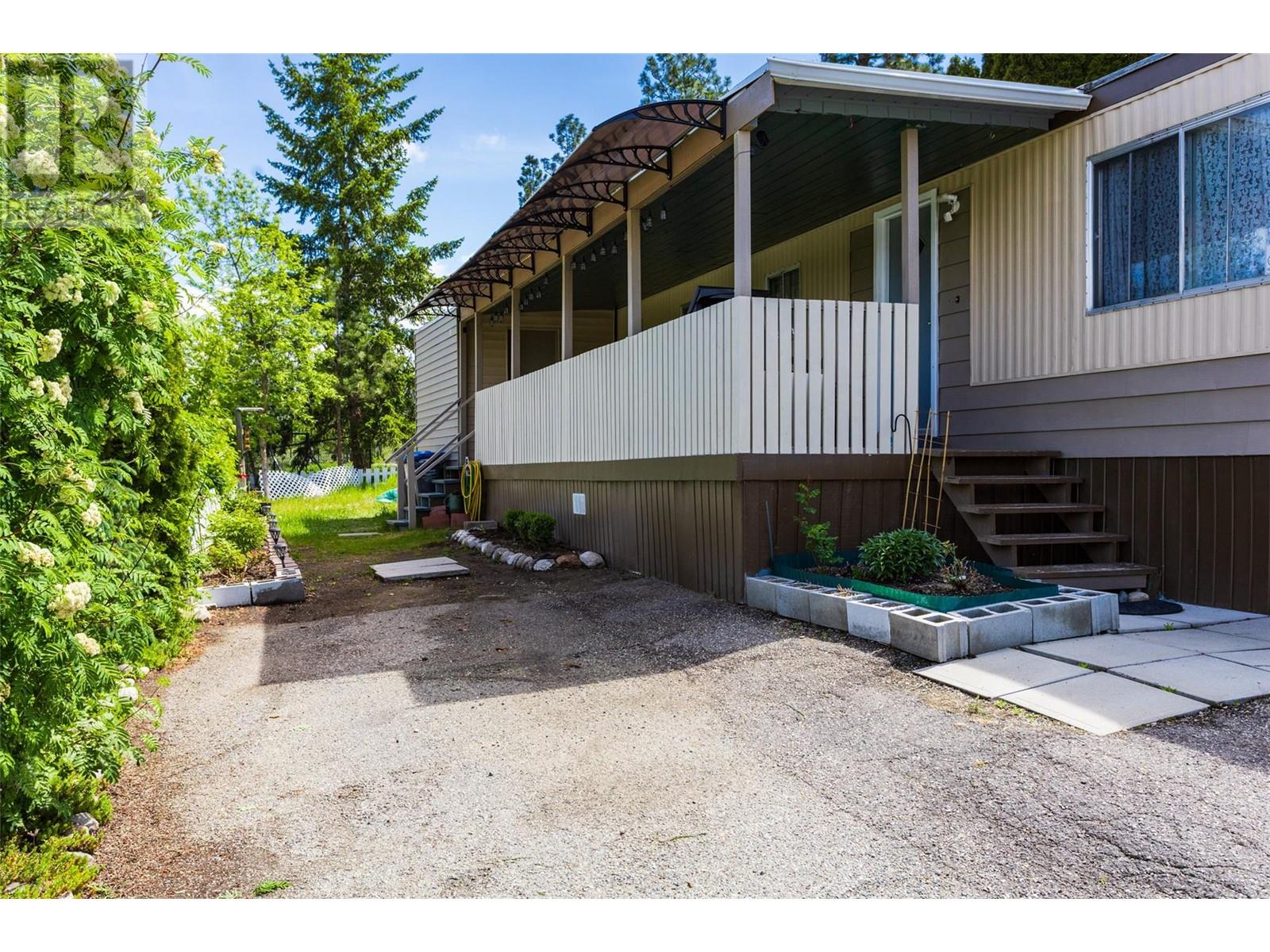 3535 Mcculloch Road Unit# 74, Kelowna, British Columbia  V1W 4R6 - Photo 3 - 10344438