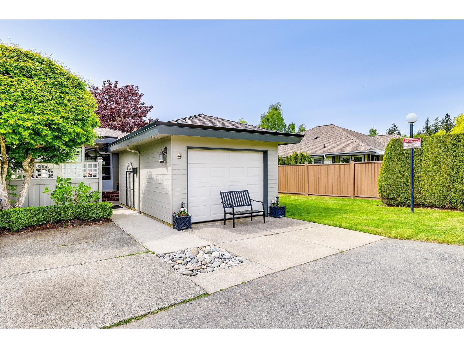 4 14235 18a Avenue, Surrey, British Columbia  V4A 7N8 - Photo 1 - R2998408
