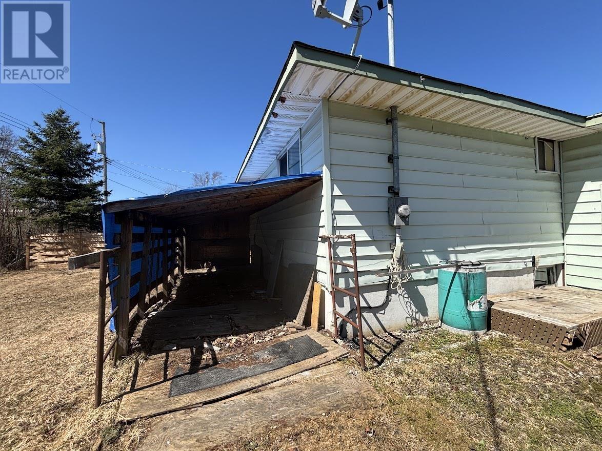 68 Neebig Ave, Manitouwadge, Ontario  P0T 2C0 - Photo 41 - TB250917