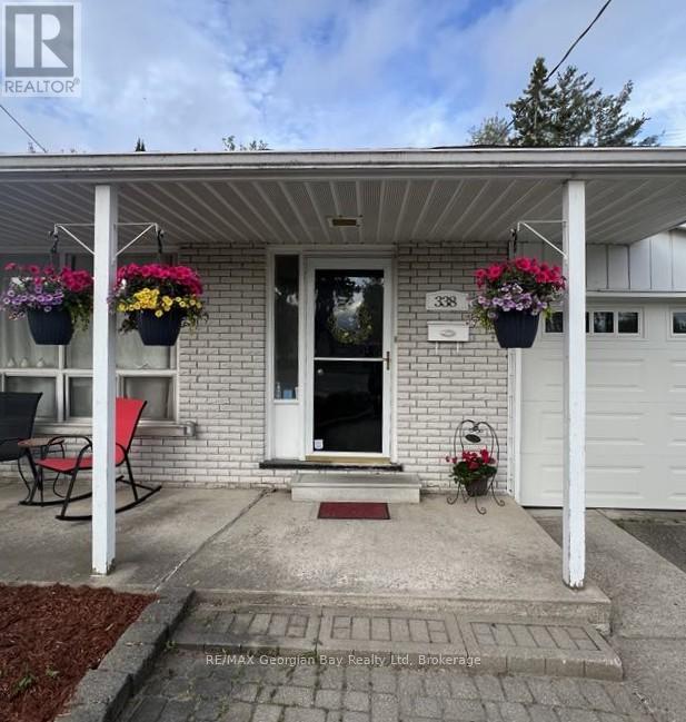 338 Seventh Street, Midland, Ontario  L4R 3Z9 - Photo 2 - S12133217
