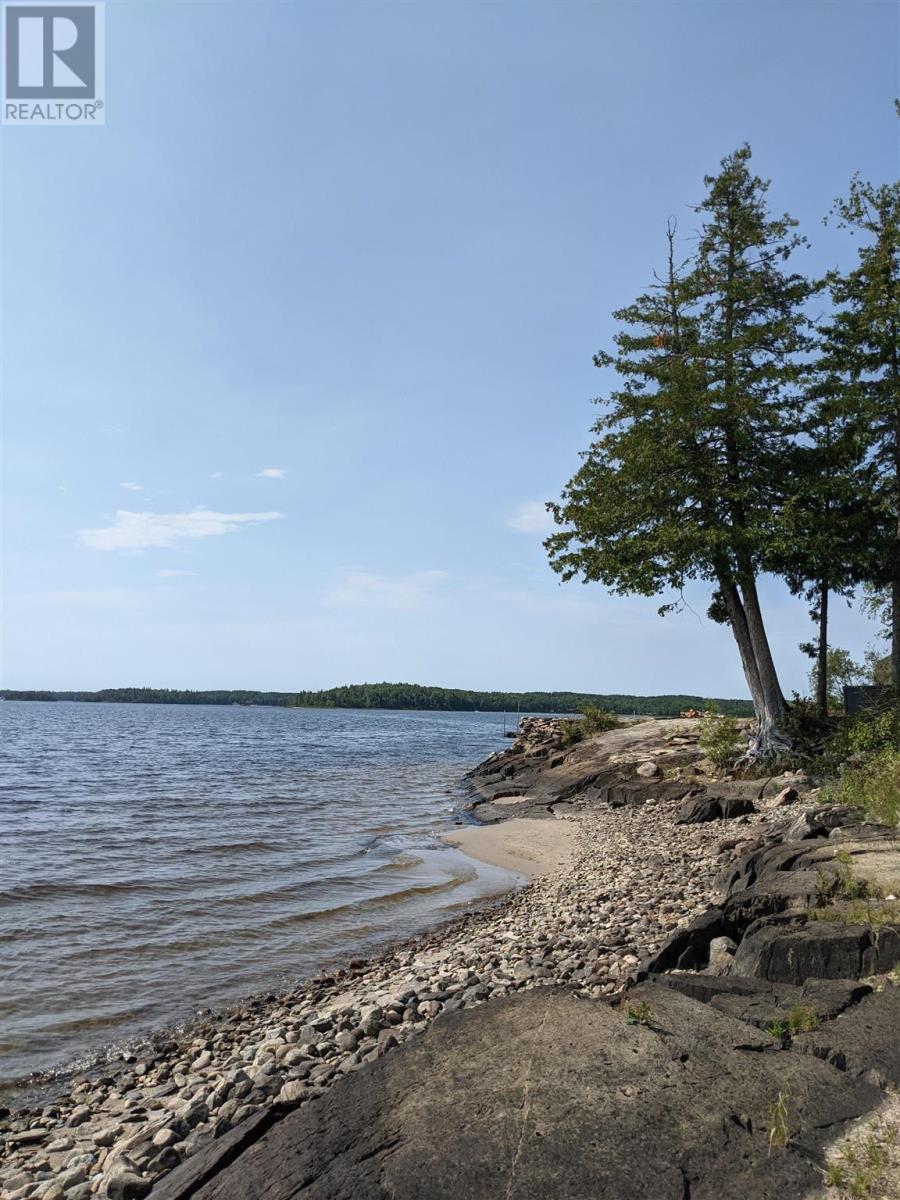 Property at 656 Sturgeon River Road image 3