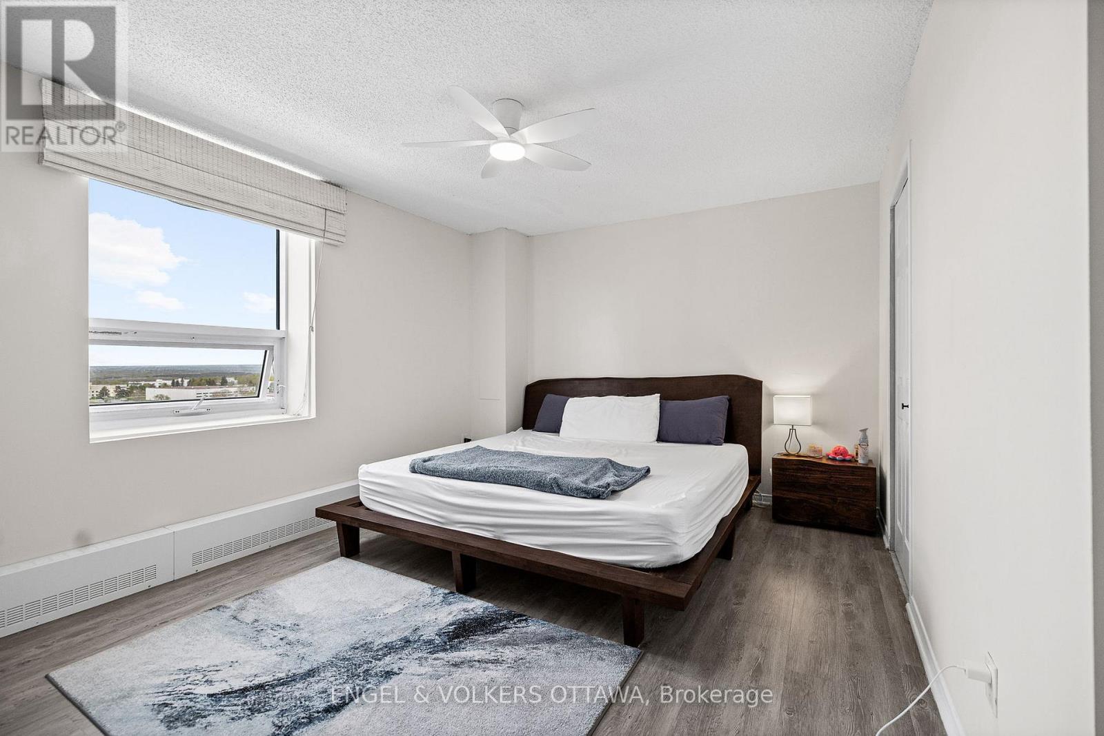 1404 - 665 Bathgate Drive, Ottawa, Ontario  K1K 3Y4 - Photo 12 - X12147493