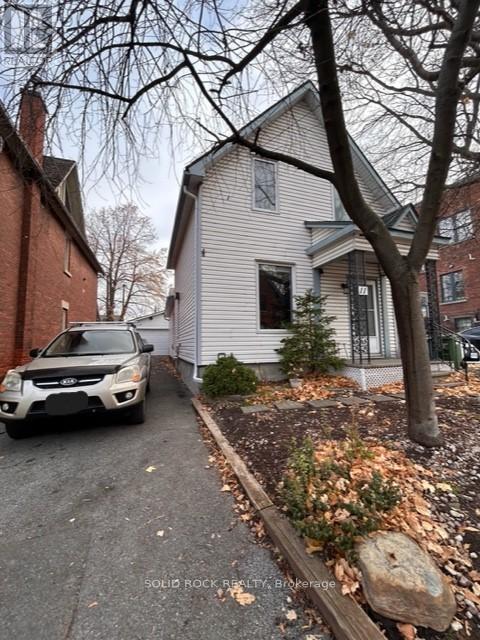 11 Melrose Avenue, Ottawa, Ontario  K1Y 1T8 - Photo 3 - X12147518