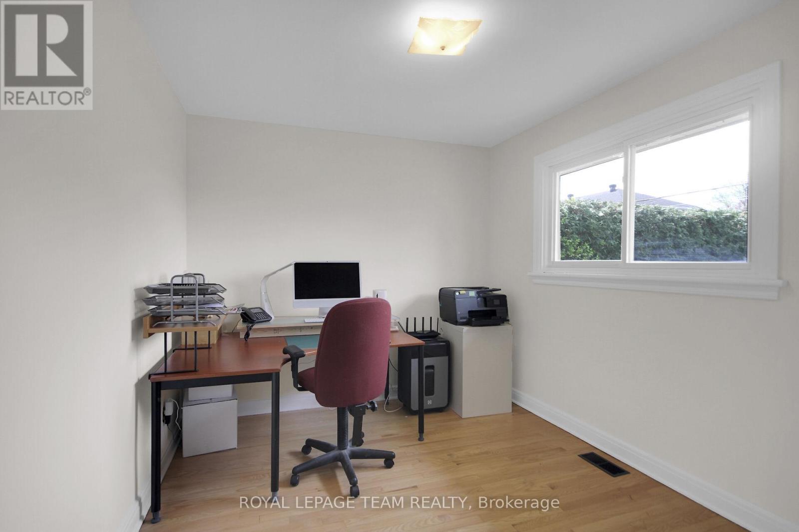 970 Parkhurst Boulevard, Ottawa, Ontario  K2A 3M9 - Photo 19 - X12147539