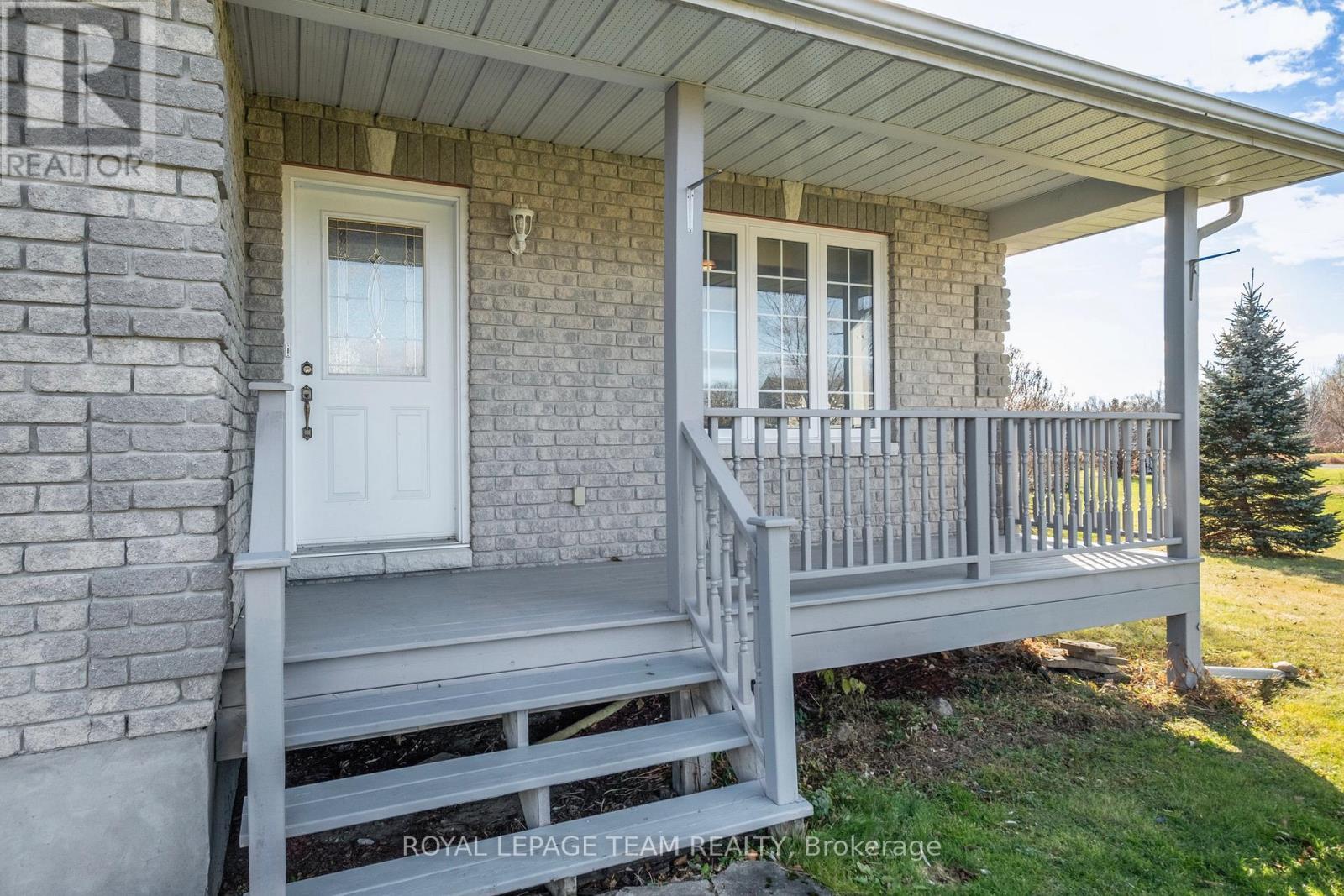 14 Garrison Drive, North Grenville, Ontario  K0G 1J0 - Photo 5 - X12147566