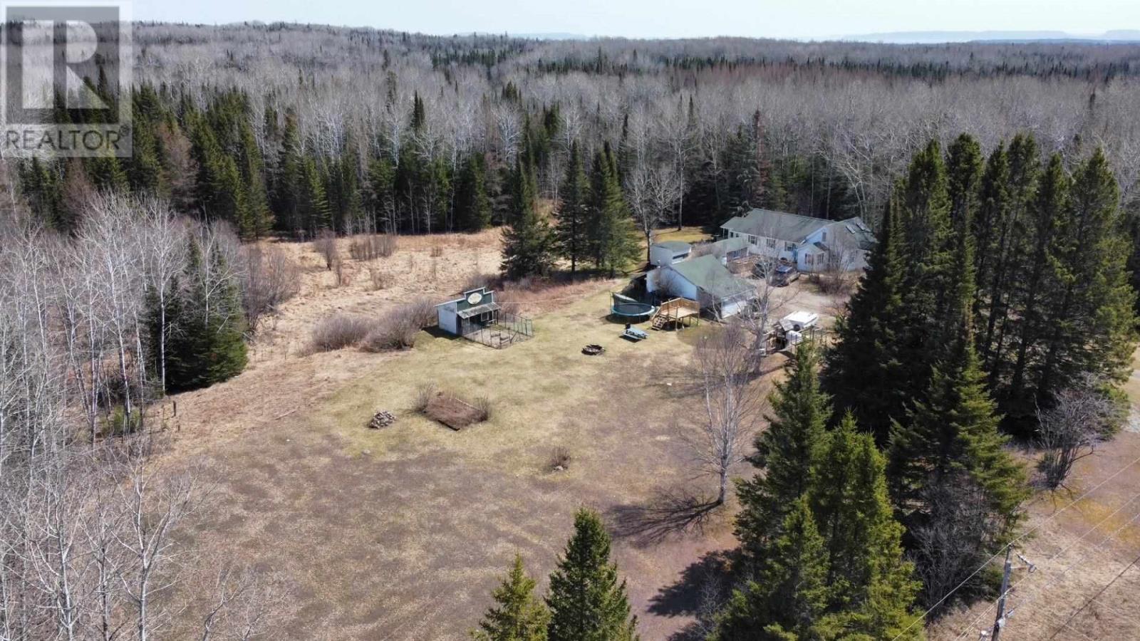 6916 Mapleward Rd, Thunder Bay, Ontario  P7G 2J9 - Photo 38 - TB251039