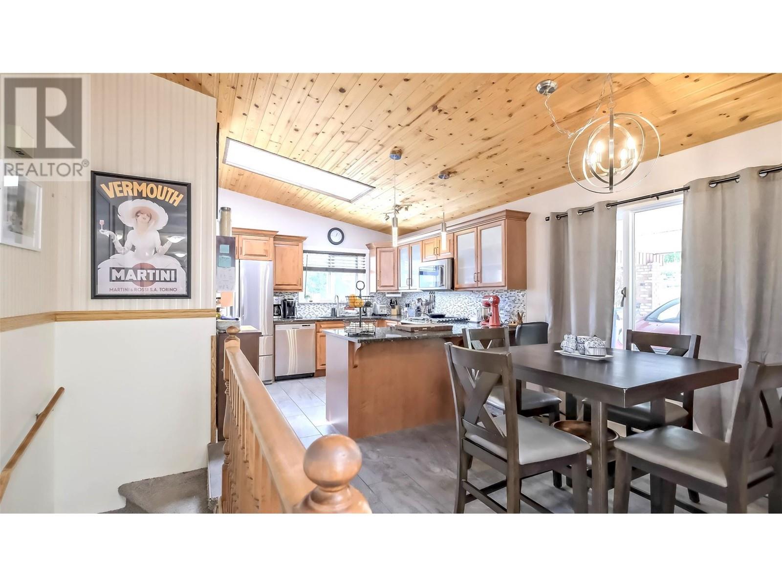 12821 Schaeffer Crescent, Summerland, British Columbia  V0H 1Z4 - Photo 12 - 10347764