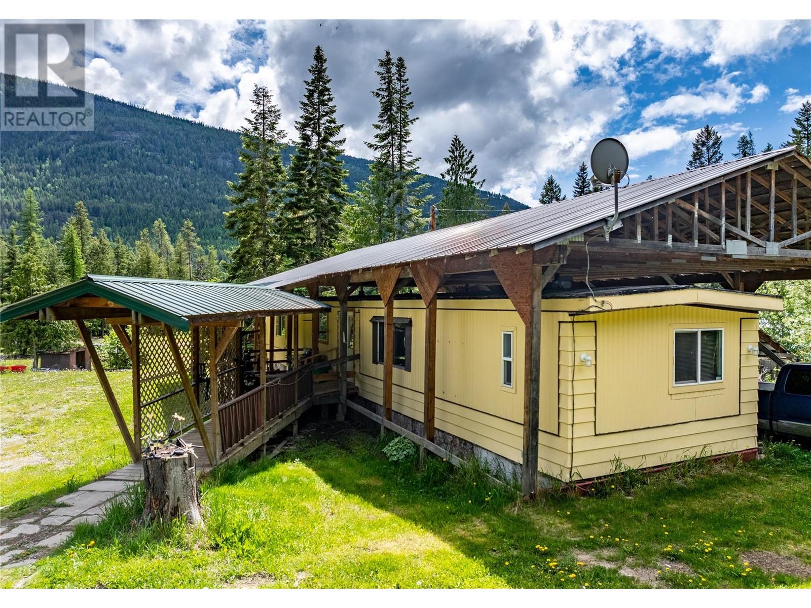 4717 Goat River North Road, Arrow Creek, British Columbia  V0B 1G9 - Photo 24 - 10345978