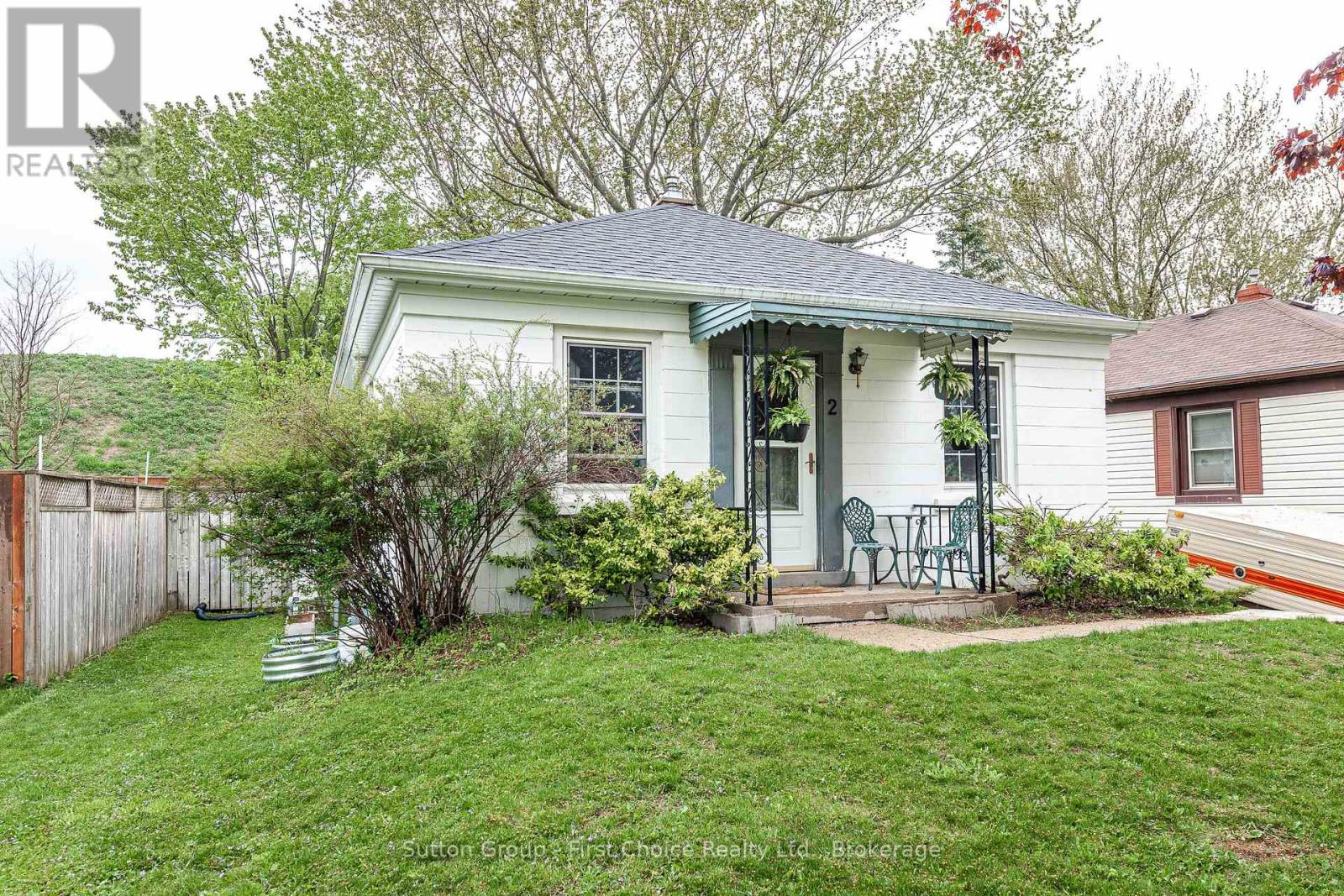 2 Coriano Street, Stratford, Ontario  N5A 6C3 - Photo 3 - X12147424
