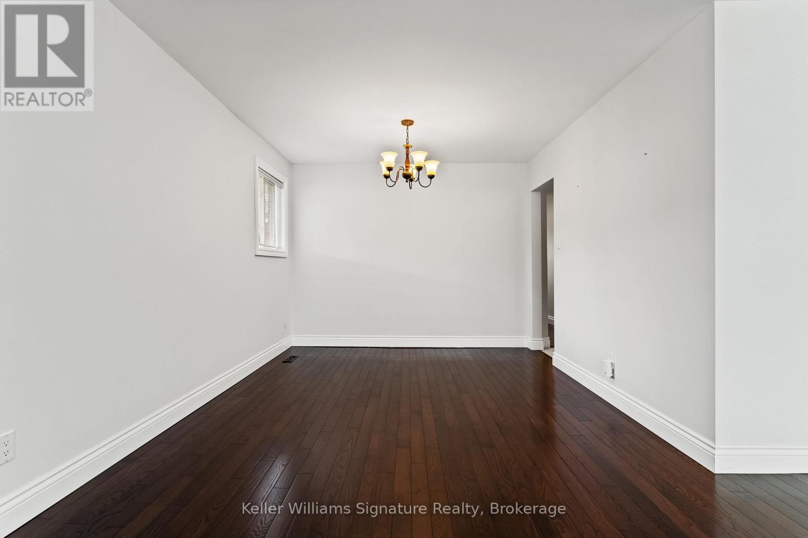 5335 Salem Road, Burlington (Appleby), Ontario  L7L 3X2 - Photo 17 - W12147429