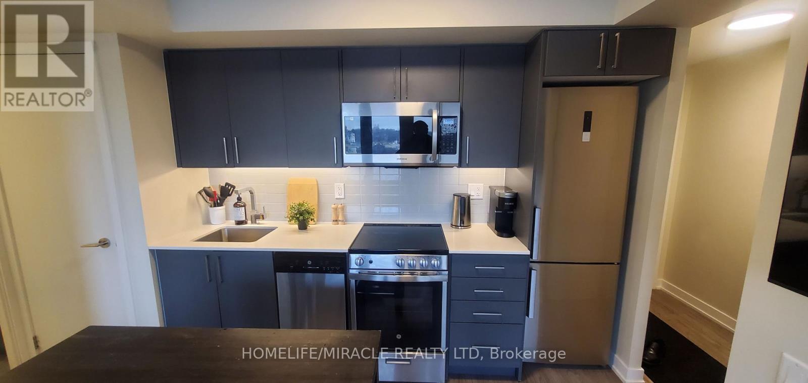 422 - 38 Monte Kwinter Court, Toronto, Ontario  M3H 0E2 - Photo 10 - C12018580