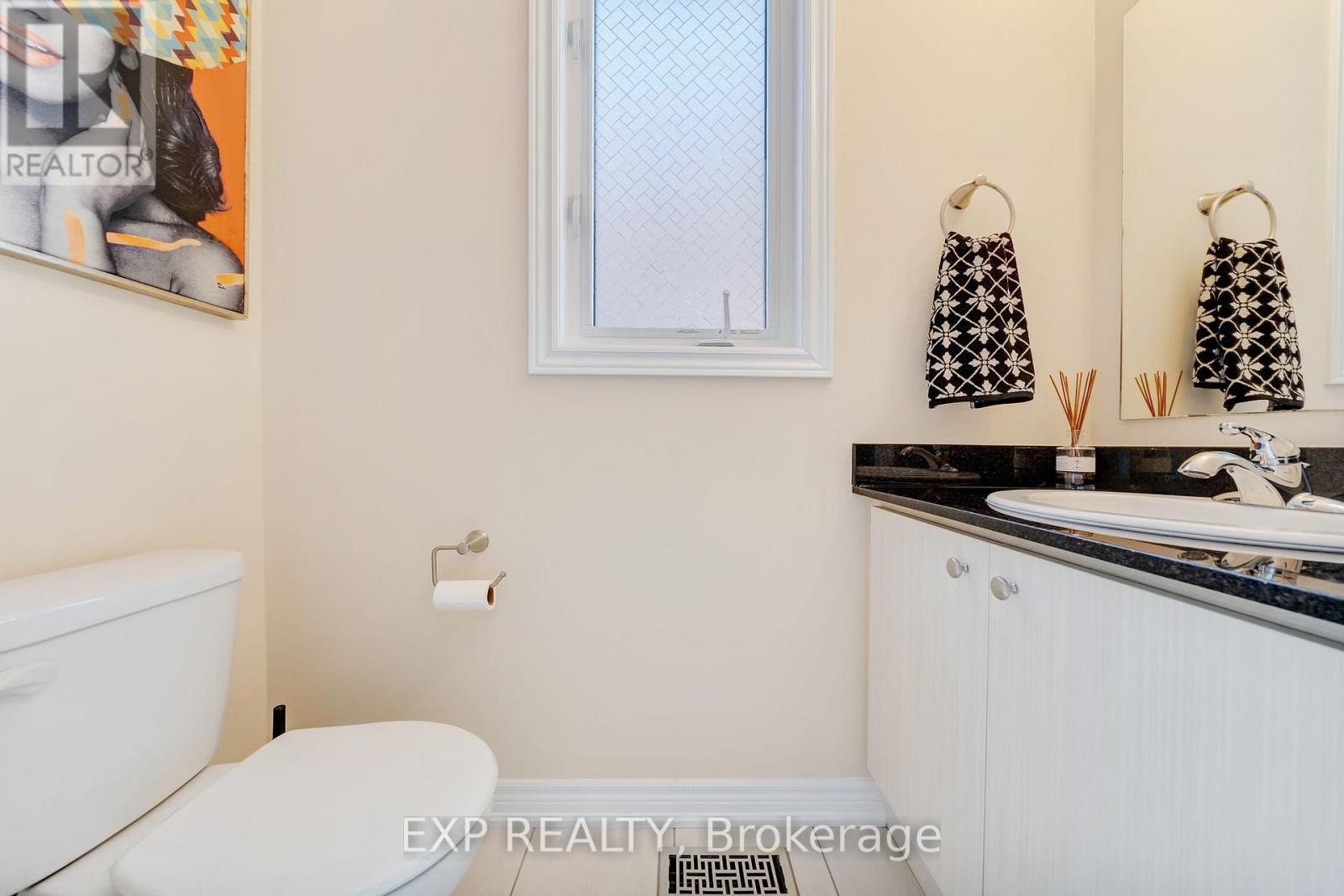 2075 Dale Road, Innisfil, Ontario  L9S 0J8 - Photo 7 - N12090919