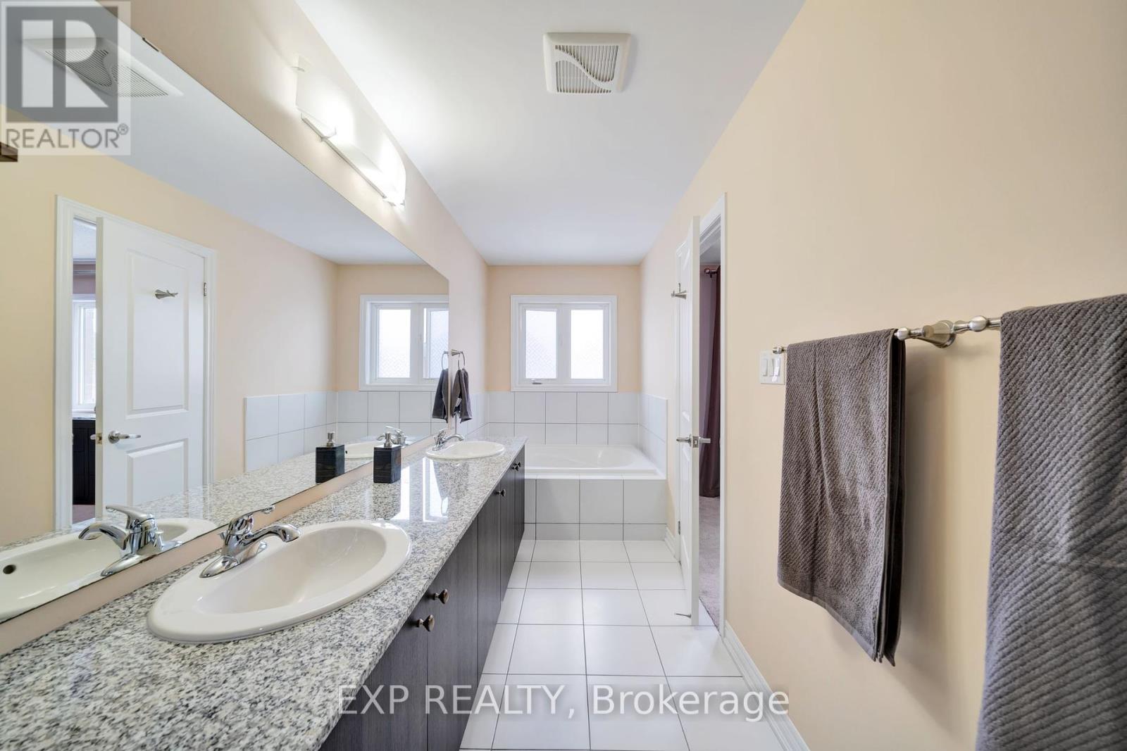 2075 Dale Road, Innisfil, Ontario  L9S 0J8 - Photo 29 - N12090919