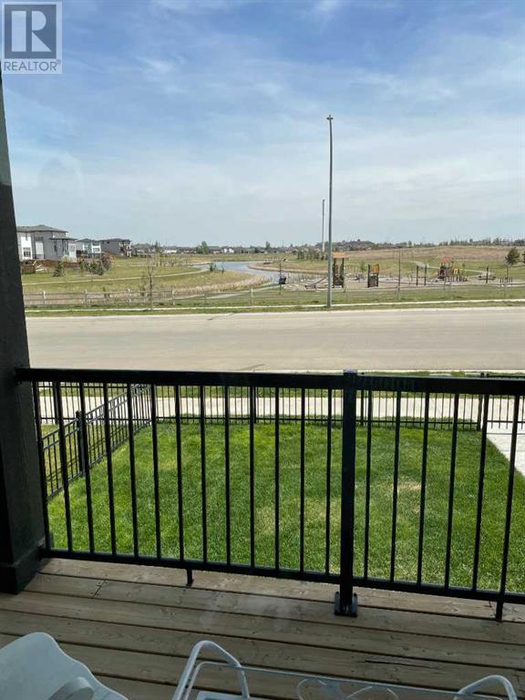 Property at 320 Grassland Boulevard W image 4