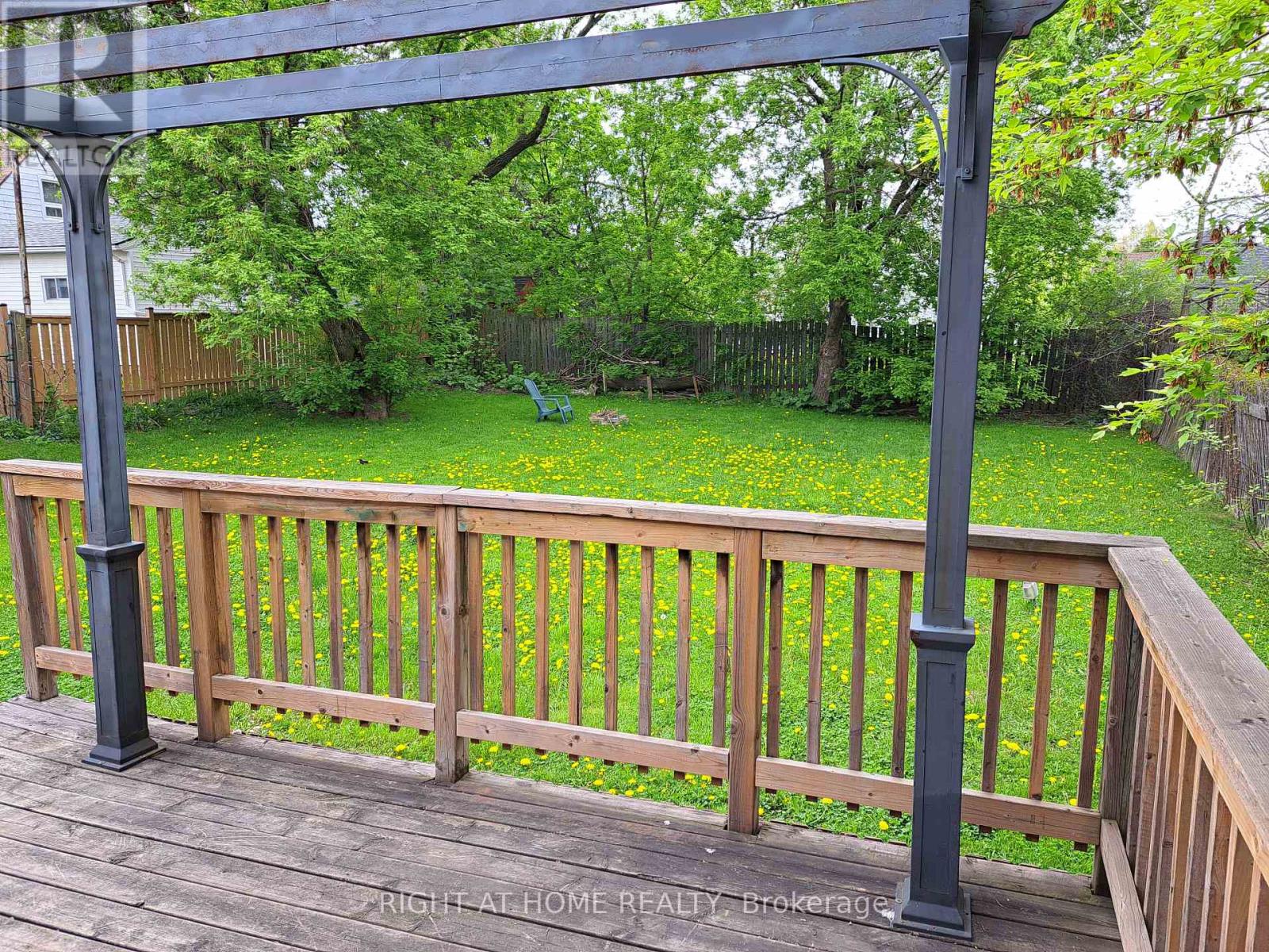 240 East 22nd Street, Hamilton, Ontario  L8V 2V7 - Photo 35 - X12135861