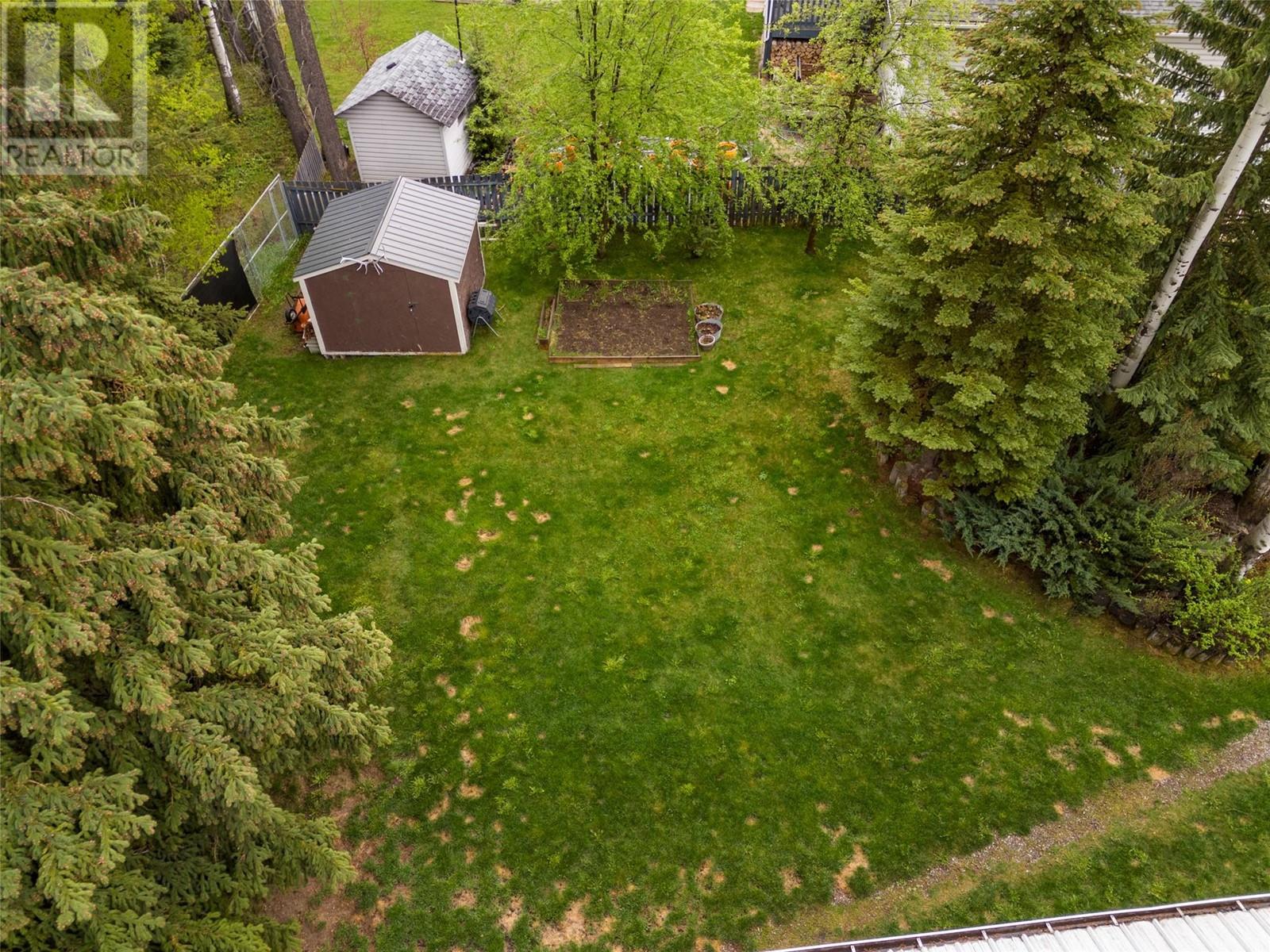 1309 Cypress Place, Sparwood, British Columbia  V0B 2G2 - Photo 9 - 10347879