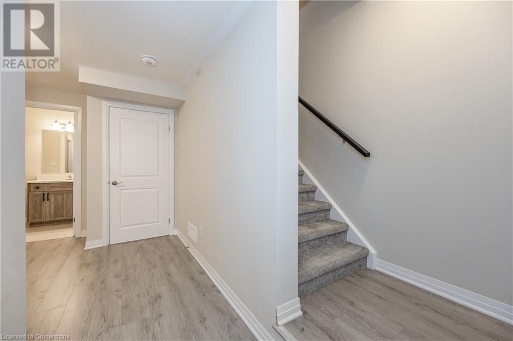 28 Vitality Drive, Kitchener, Ontario  N2R 0K1 - Photo 8 - 40728336