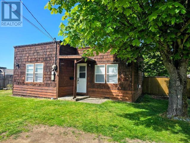 Property at 4589 JOYCE AVE image 3