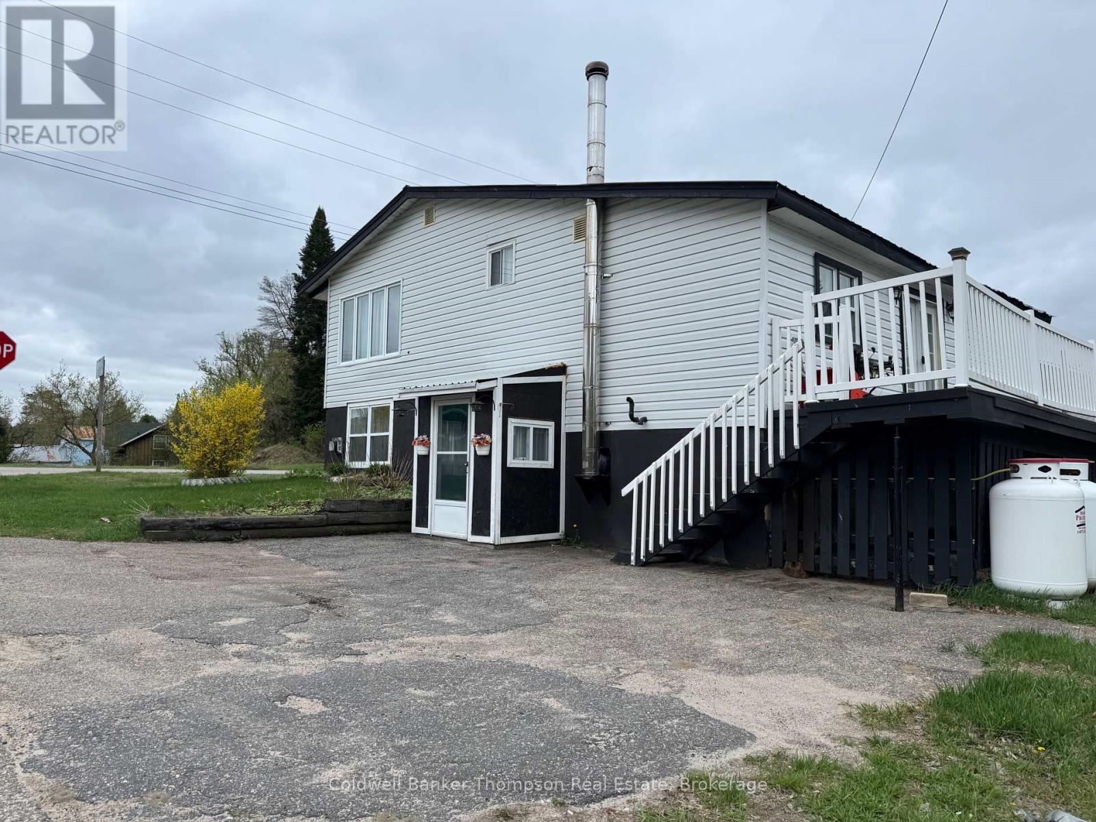 2508 Highway 518 Highway W, Mcmurrich/monteith, Ontario  P0A 1Y0 - Photo 24 - X12083010