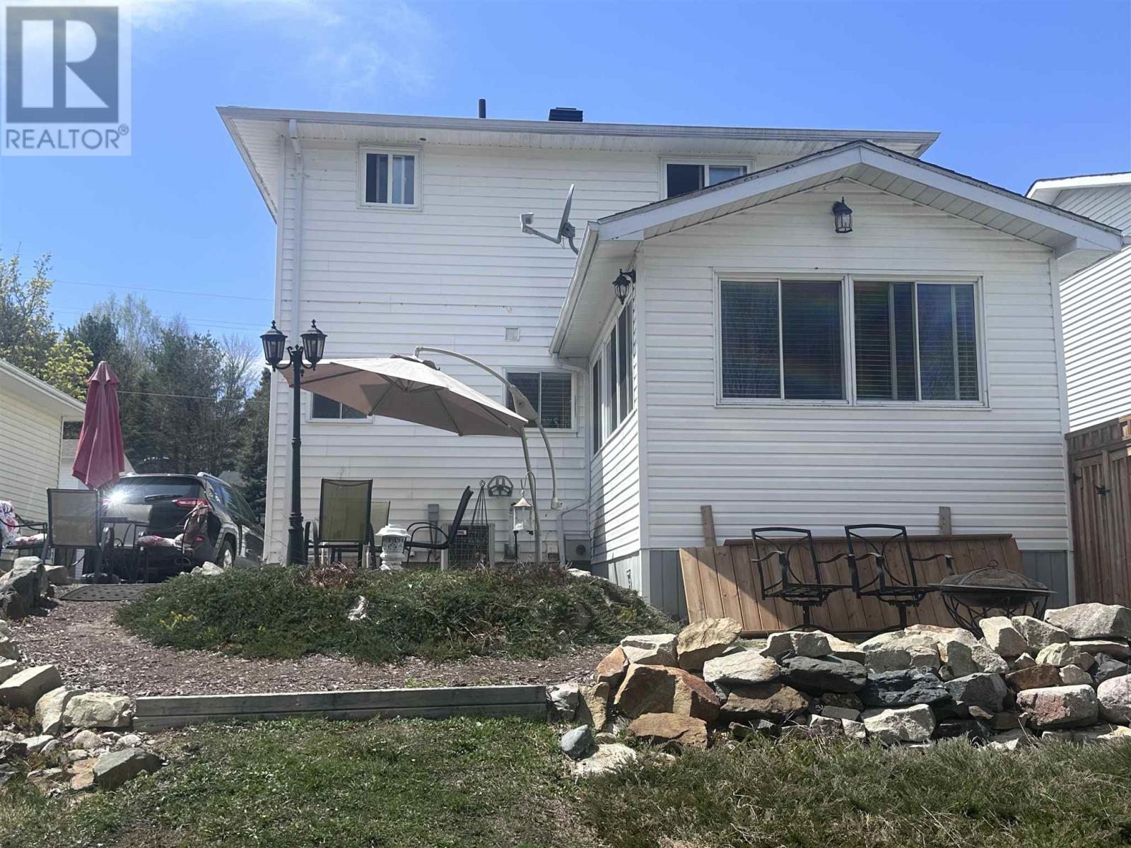 43 Hergott Ave, Elliot Lake, Ontario  P5A 3B1 - Photo 37 - SM251114