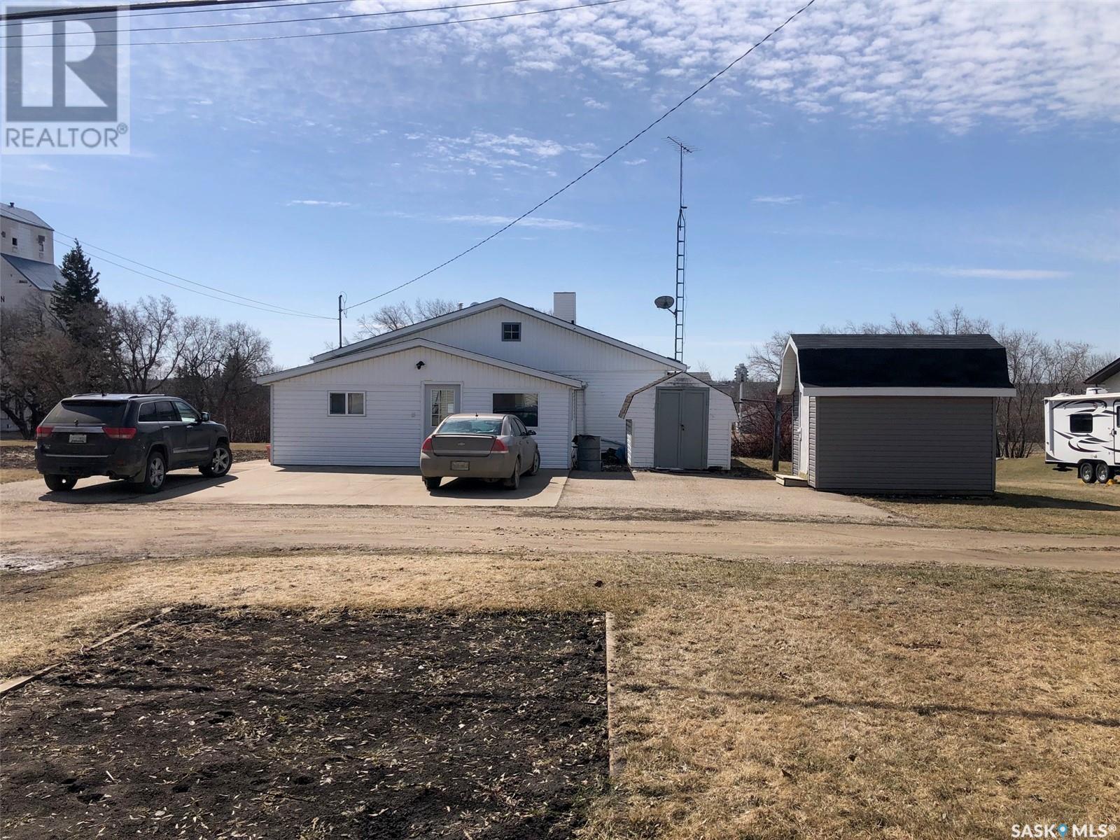 28 Highway Avenue W, Preeceville, Saskatchewan  S0A 3B0 - Photo 16 - SK005725