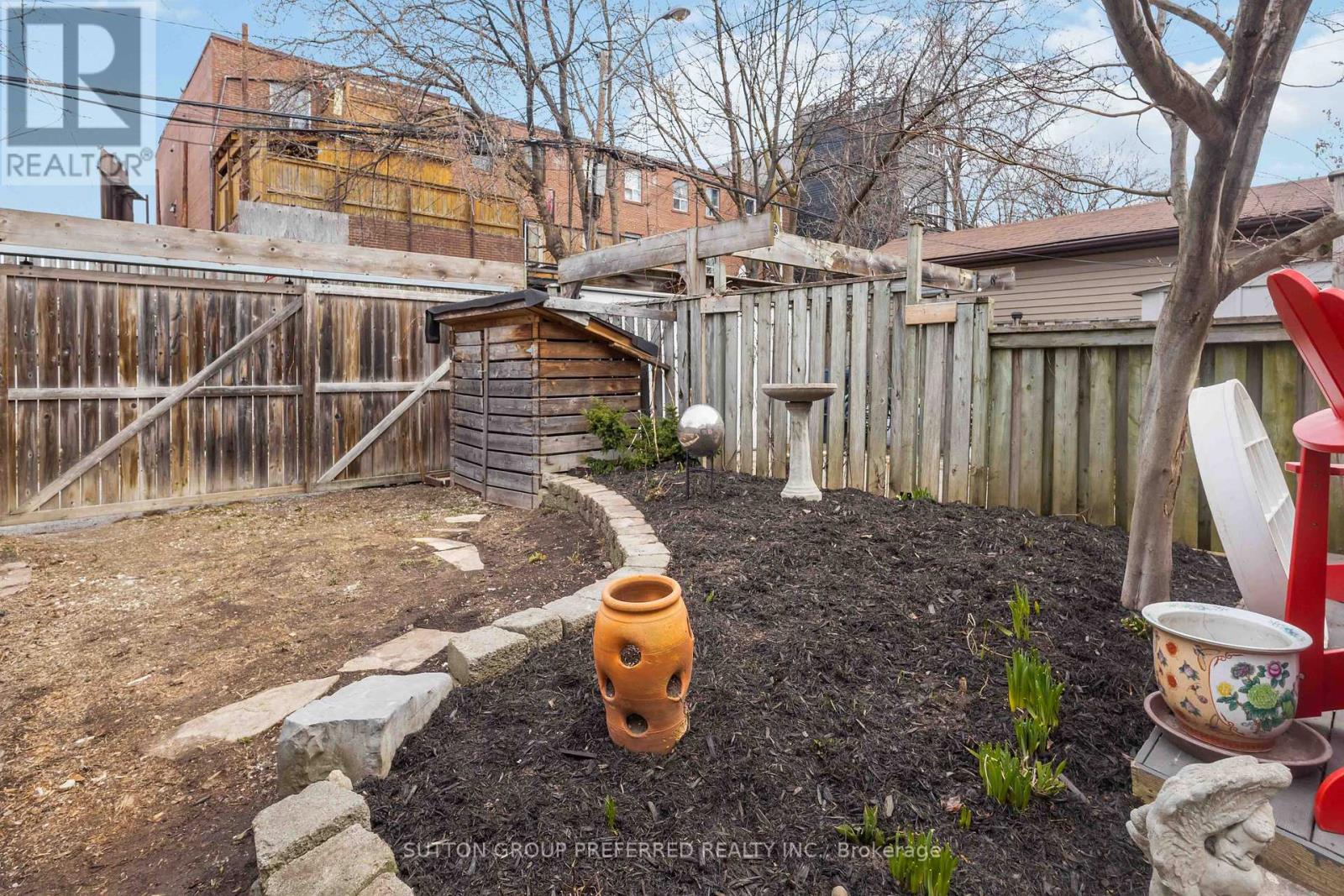 42 Chatham Avenue, Toronto, Ontario  M4J 1K6 - Photo 33 - E12137752