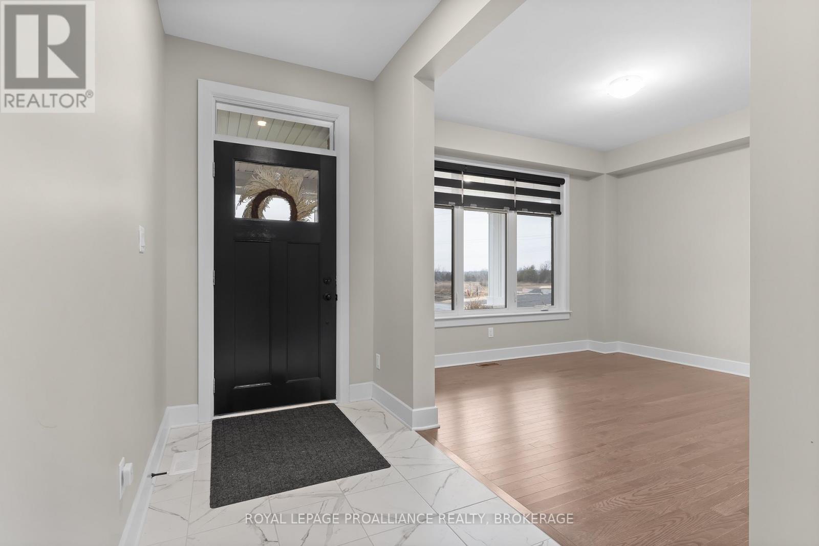 Property at 1601 WILLOW COURT image 4