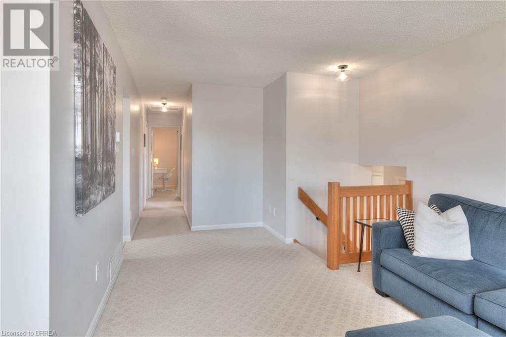 577 Highpoint Avenue, Waterloo, Ontario  N2L 4Z3 - Photo 7 - 40727759