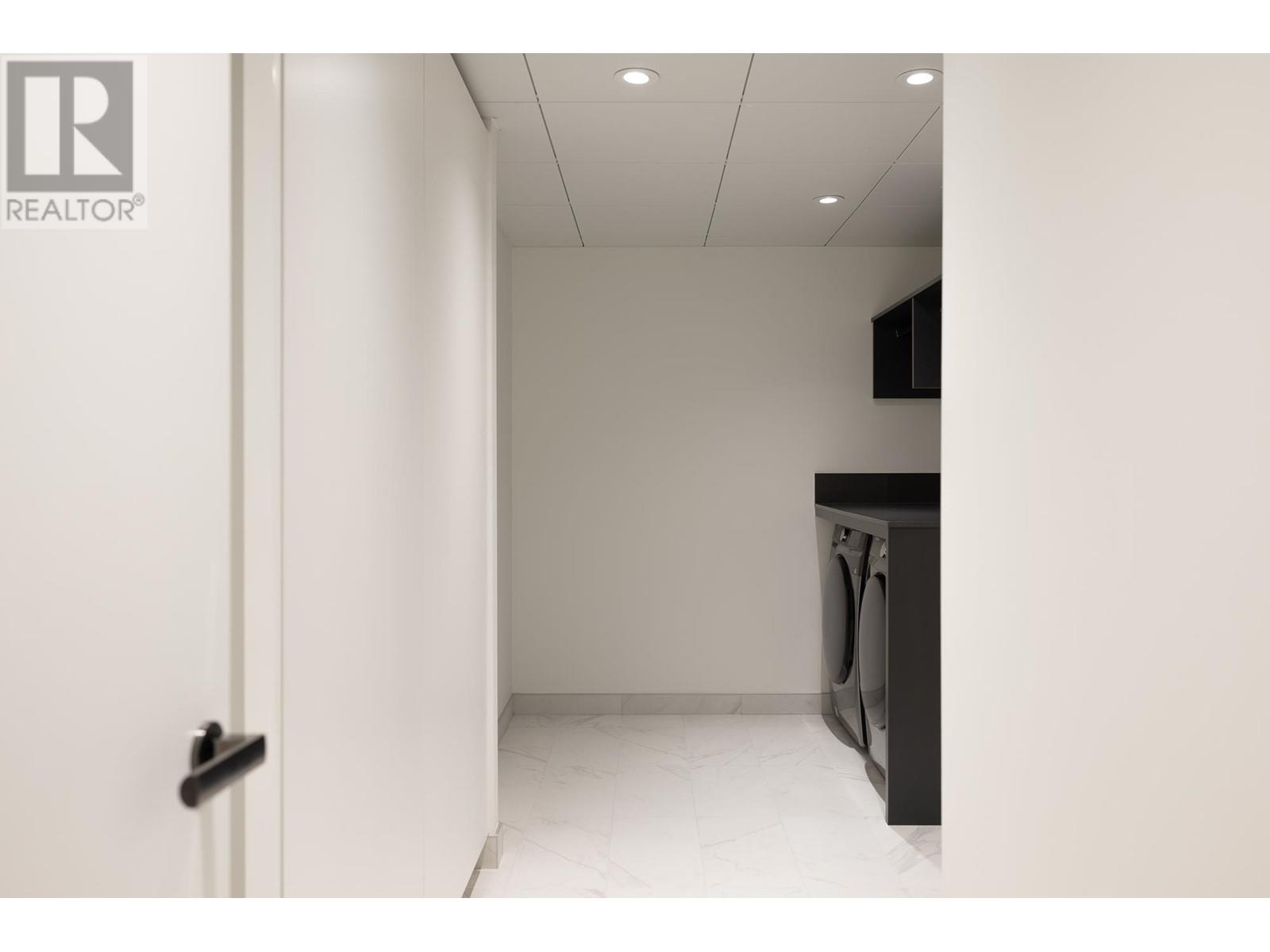 Listing Picture 29 of 39 : 406 1601 QUEBEC STREET, Vancouver / 溫哥華 - 魯藝地產 Yvonne Lu Group - MLS Medallion Club Member