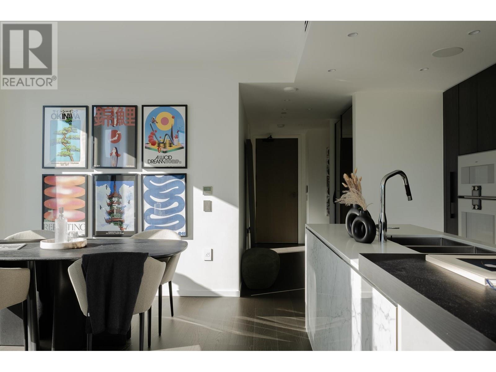 Listing Picture 5 of 39 : 406 1601 QUEBEC STREET, Vancouver / 溫哥華 - 魯藝地產 Yvonne Lu Group - MLS Medallion Club Member