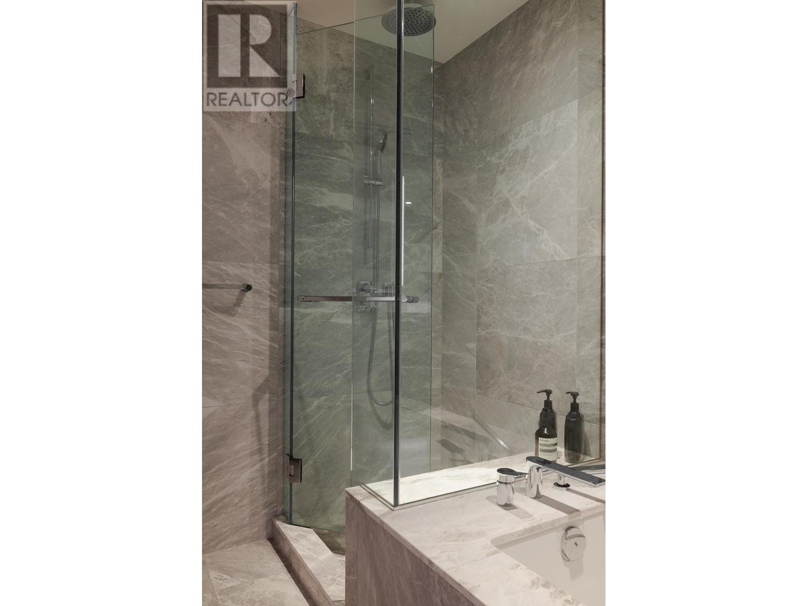 Listing Picture 20 of 39 : 406 1601 QUEBEC STREET, Vancouver / 溫哥華 - 魯藝地產 Yvonne Lu Group - MLS Medallion Club Member