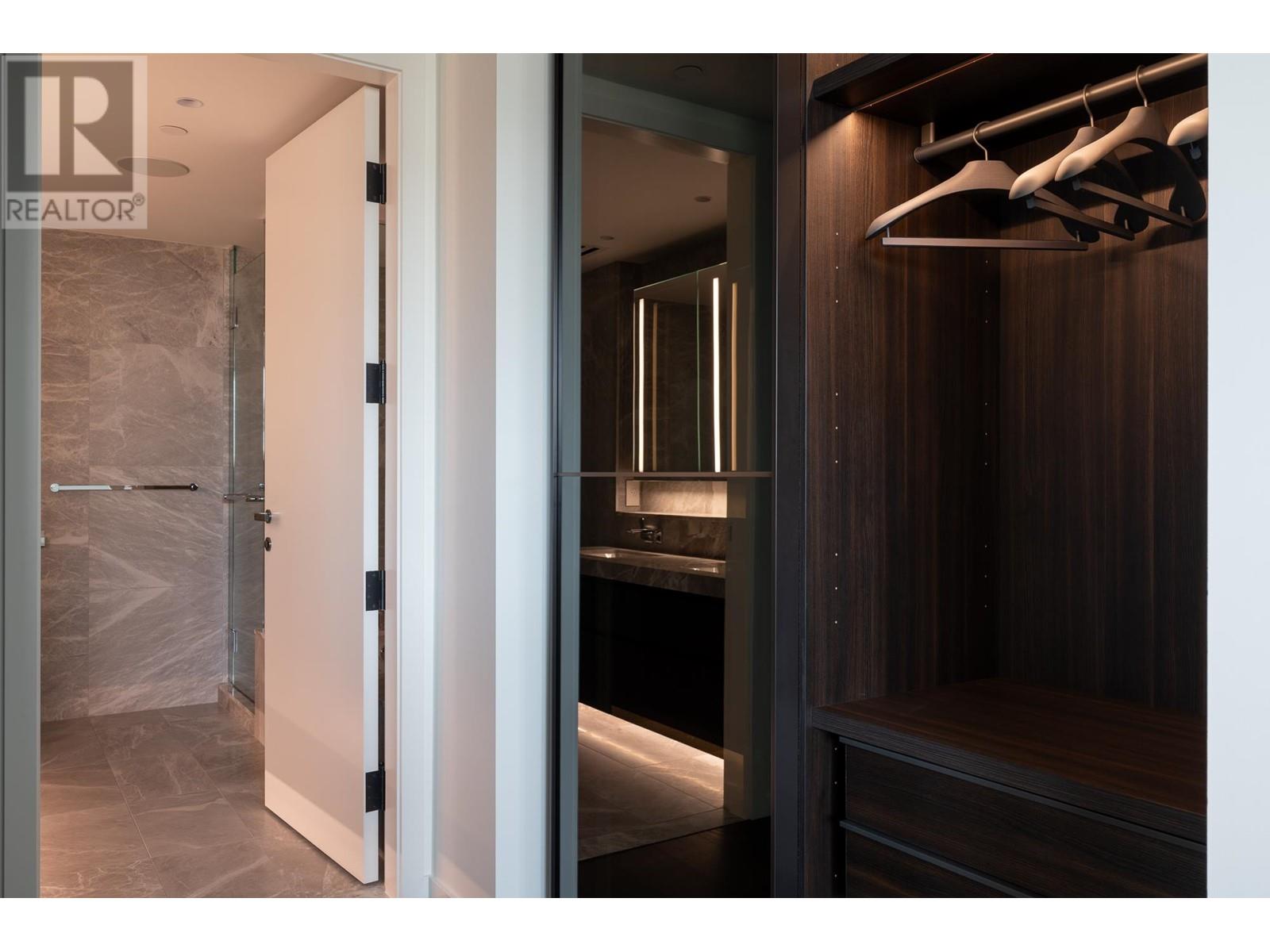 Listing Picture 17 of 39 : 406 1601 QUEBEC STREET, Vancouver / 溫哥華 - 魯藝地產 Yvonne Lu Group - MLS Medallion Club Member