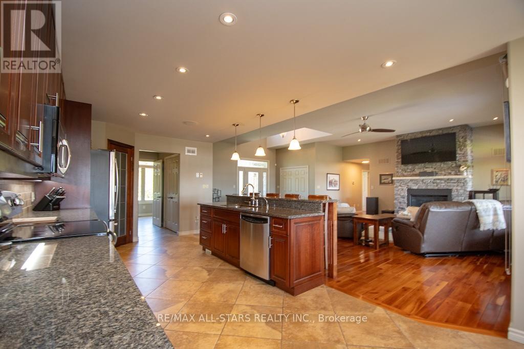 1308 River Road, Kawartha Lakes, Ontario  K9V 4R4 - Photo 12 - X12147677