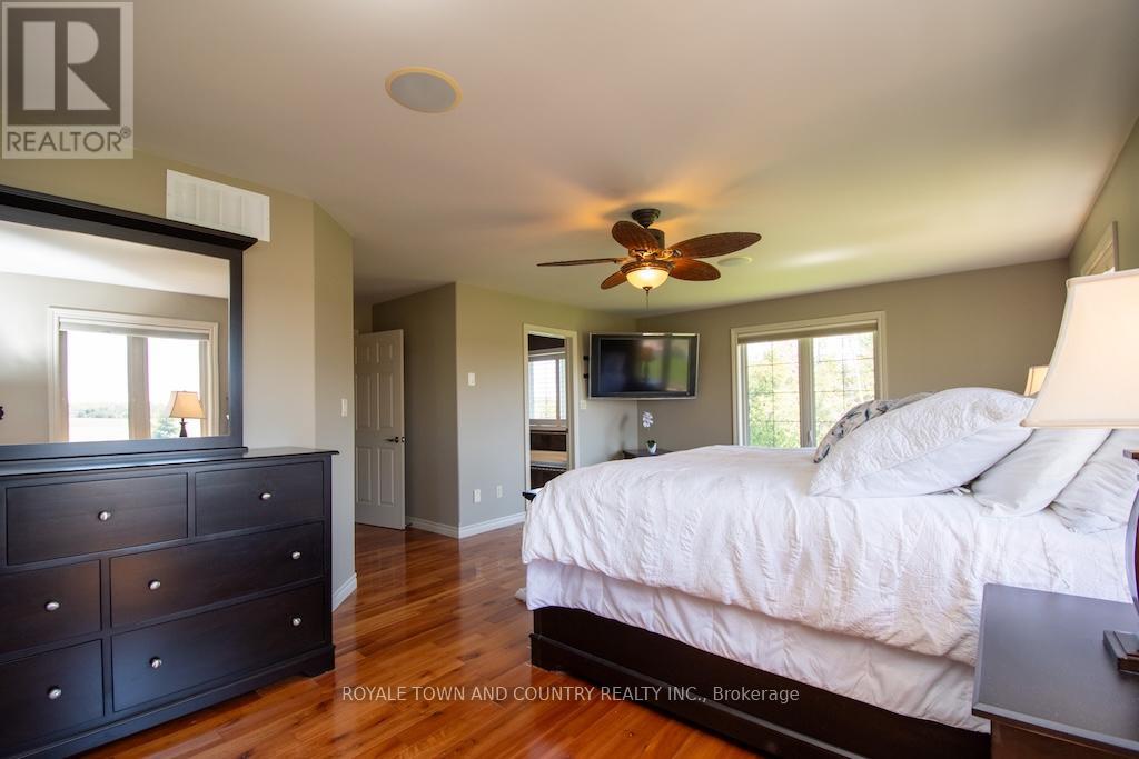 1308 River Road, Kawartha Lakes, Ontario  K9V 4R4 - Photo 18 - X12147677